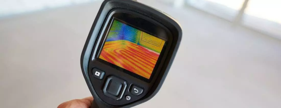 Warmtelek opsporen